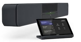 Crestron bietet eine Konferenzraum-Plattform für Zoom und Teams Räume. Es beinhaltet einen UC Client PC, ein 10.1" Touchpanel zur Steuerung der Sitzung und Präsentationen. Das System unterstützt onetouch Meeting Funktionen und Kalender Integration. Die breite Produktpalette deckt Anwendungen vom Huddle Room, über mittlere bis große Konferenzräume an. Eine Integration vorhandener Technik oder Haustechnik ist möglich. Crestron bietet eine Konferenzraum-Plattform für Zoom und Teams Räume. Es beinhaltet einen UC Client PC, ein 10.1" Touchpanel zur Steuerung der Sitzung und Präsentationen. Das System unterstützt onetouch Meeting Funktionen und Kalender Integration. Die breite Produktpalette deckt Anwendungen vom Huddle Room, über mittlere bis große Konferenzräume an. Eine Integration vorhandener Technik oder Haustechnik ist möglich.